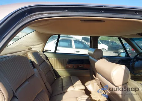 1995 Buick Park Avenue z USA, uszkodzony, nr VIN 1G4CW52K2SH660922